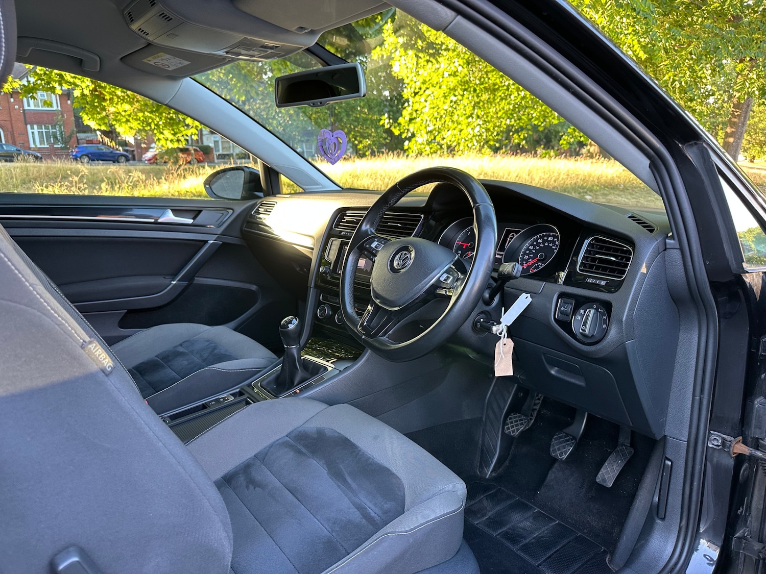 Used Volkswagen Golf 2015 for sale - 75994860: Photo 12