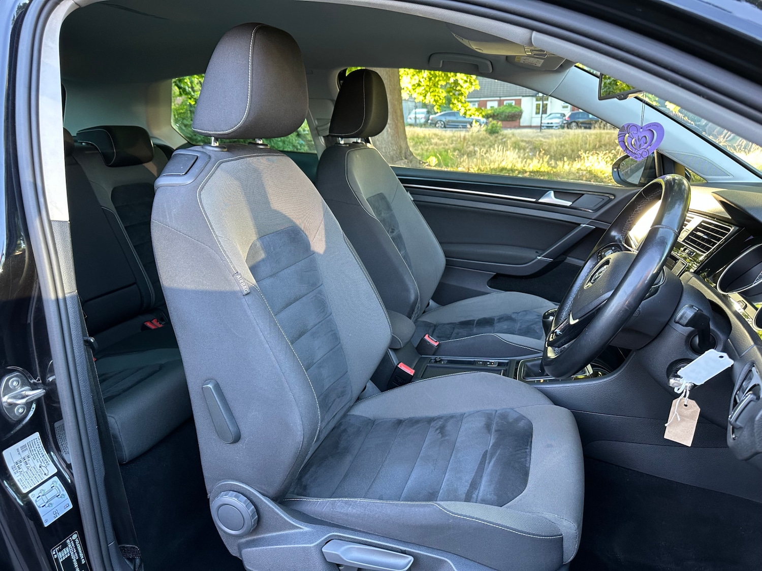 Used Volkswagen Golf 2015 for sale - 75994860: Photo 14