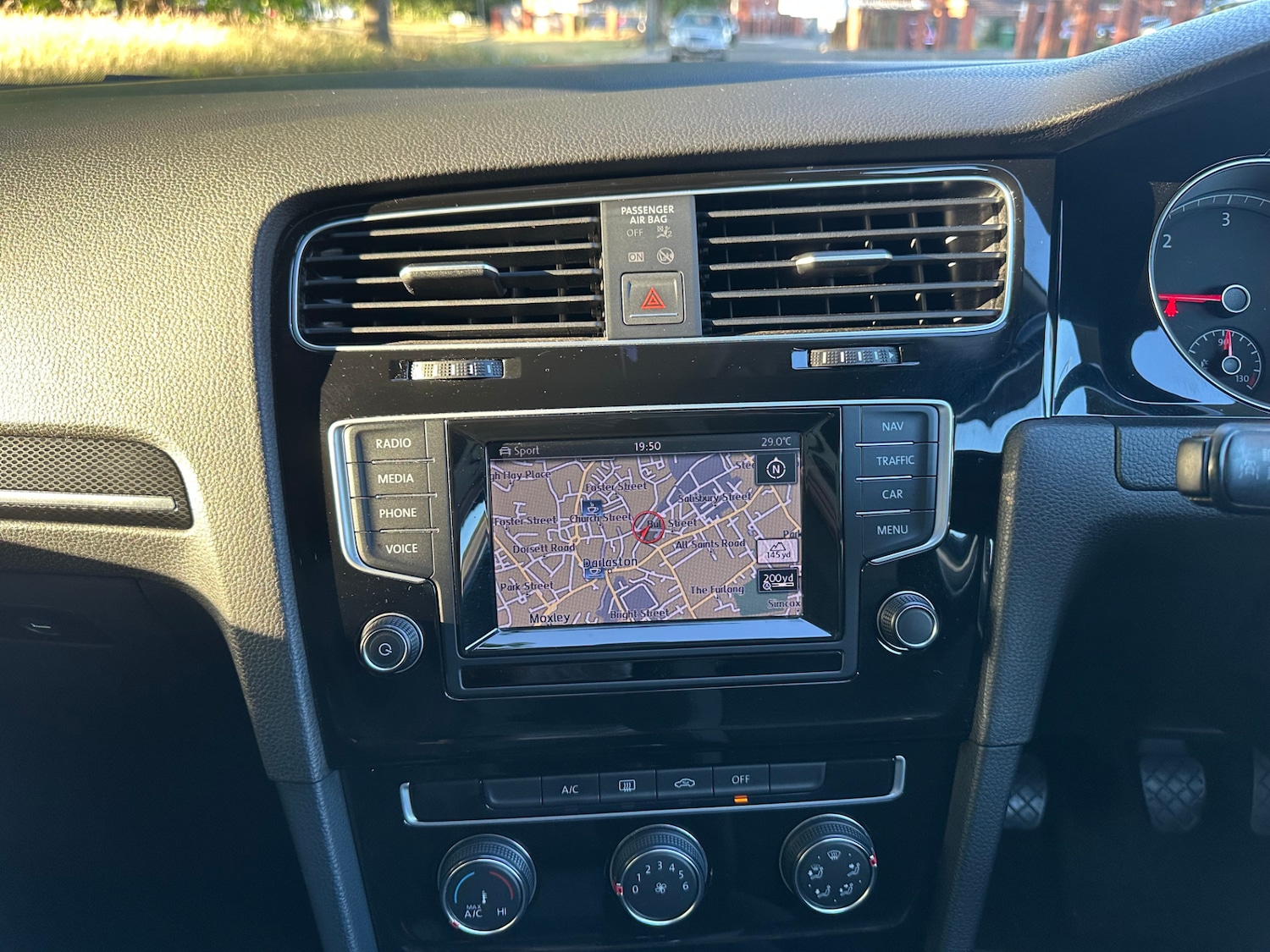 Used Volkswagen Golf 2015 for sale - 75994860: Photo 17