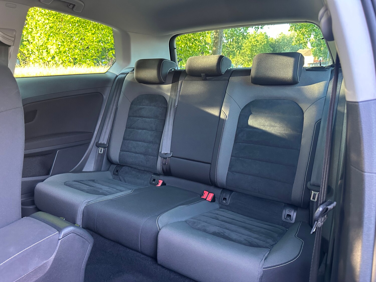 Used Volkswagen Golf 2015 for sale - 75994860: Photo 23