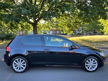 Used Volkswagen Golf 2015 for sale - 75994860: Photo 3