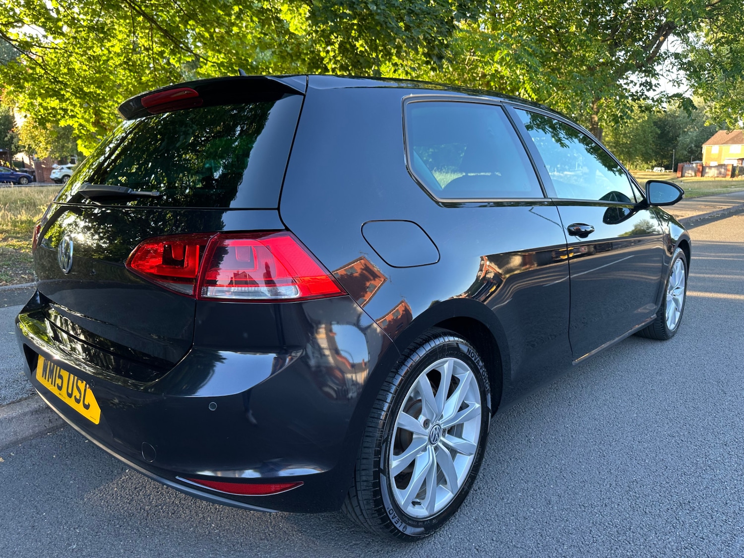 Used Volkswagen Golf 2015 for sale - 75994860: Photo 5
