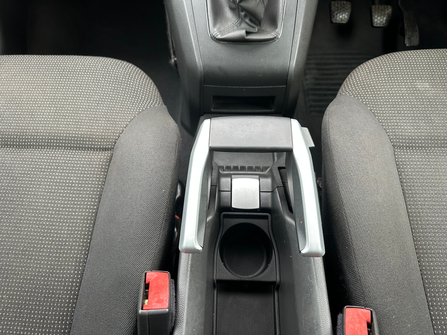 Used Vauxhall Zafira 2010 for sale - 77342756: Photo 19