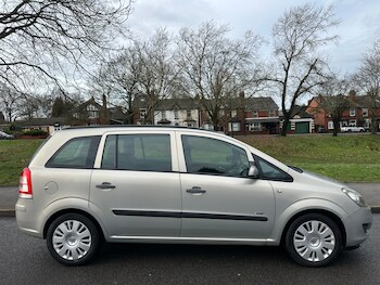 Used Vauxhall Zafira 2010 for sale - 77342756: Photo
