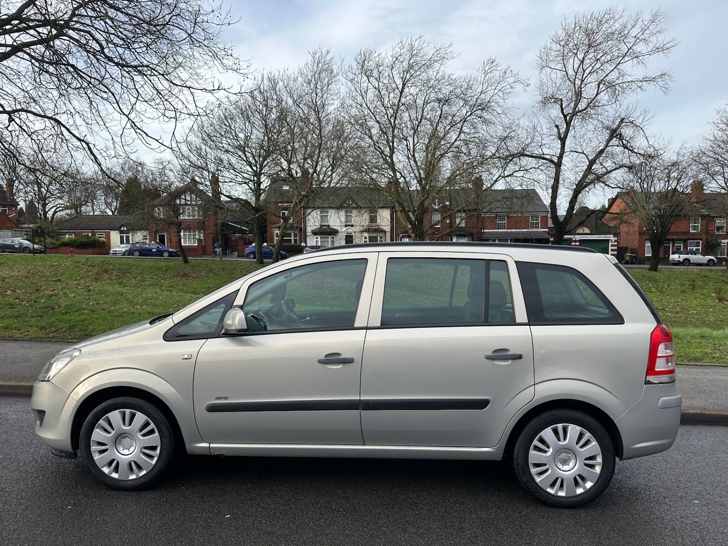 Used Vauxhall Zafira 2010 for sale - 77342756: Photo 7