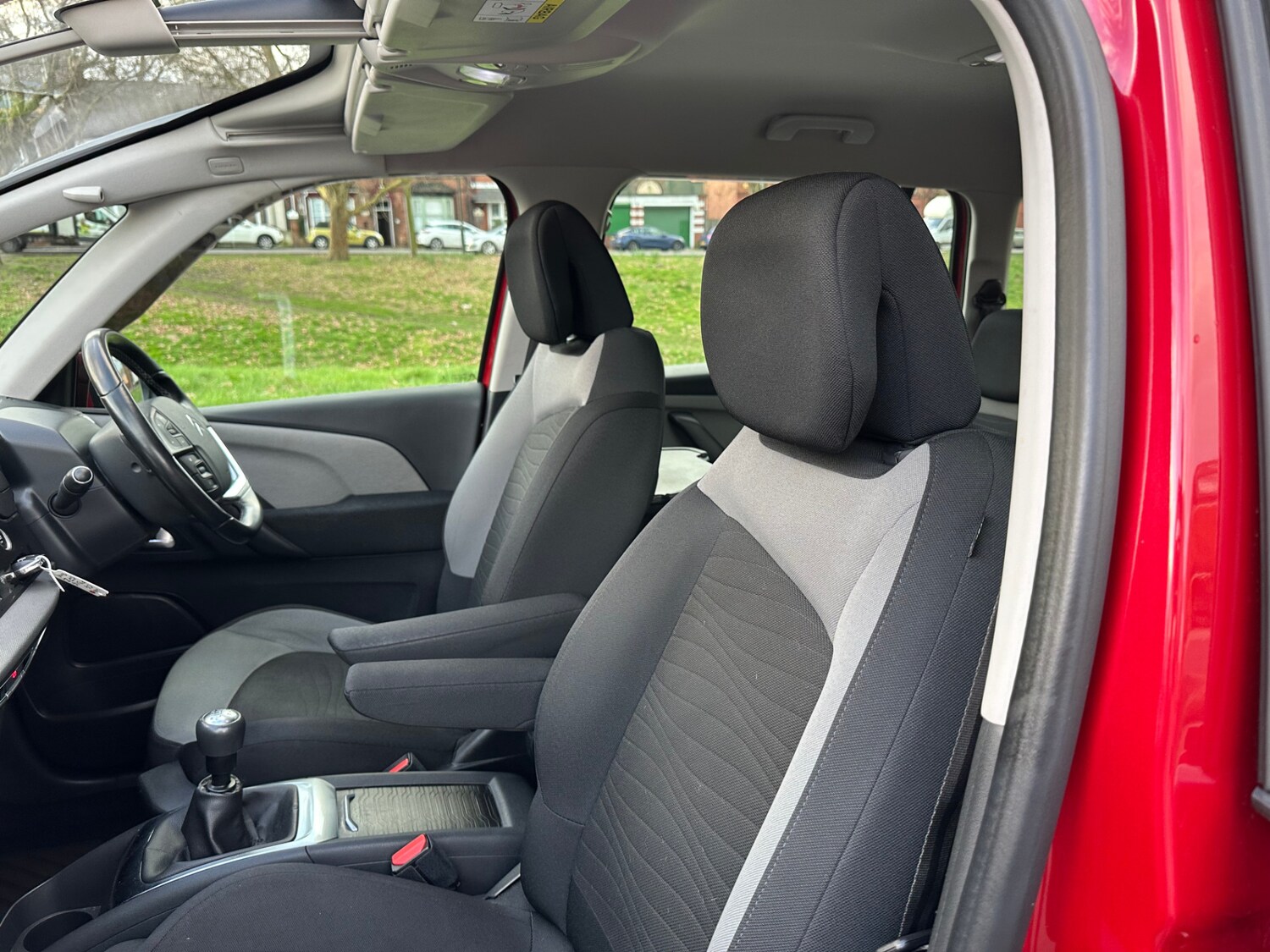 Used Citroen Grand C4 Picasso 2016 for sale - 77709197: Photo 11