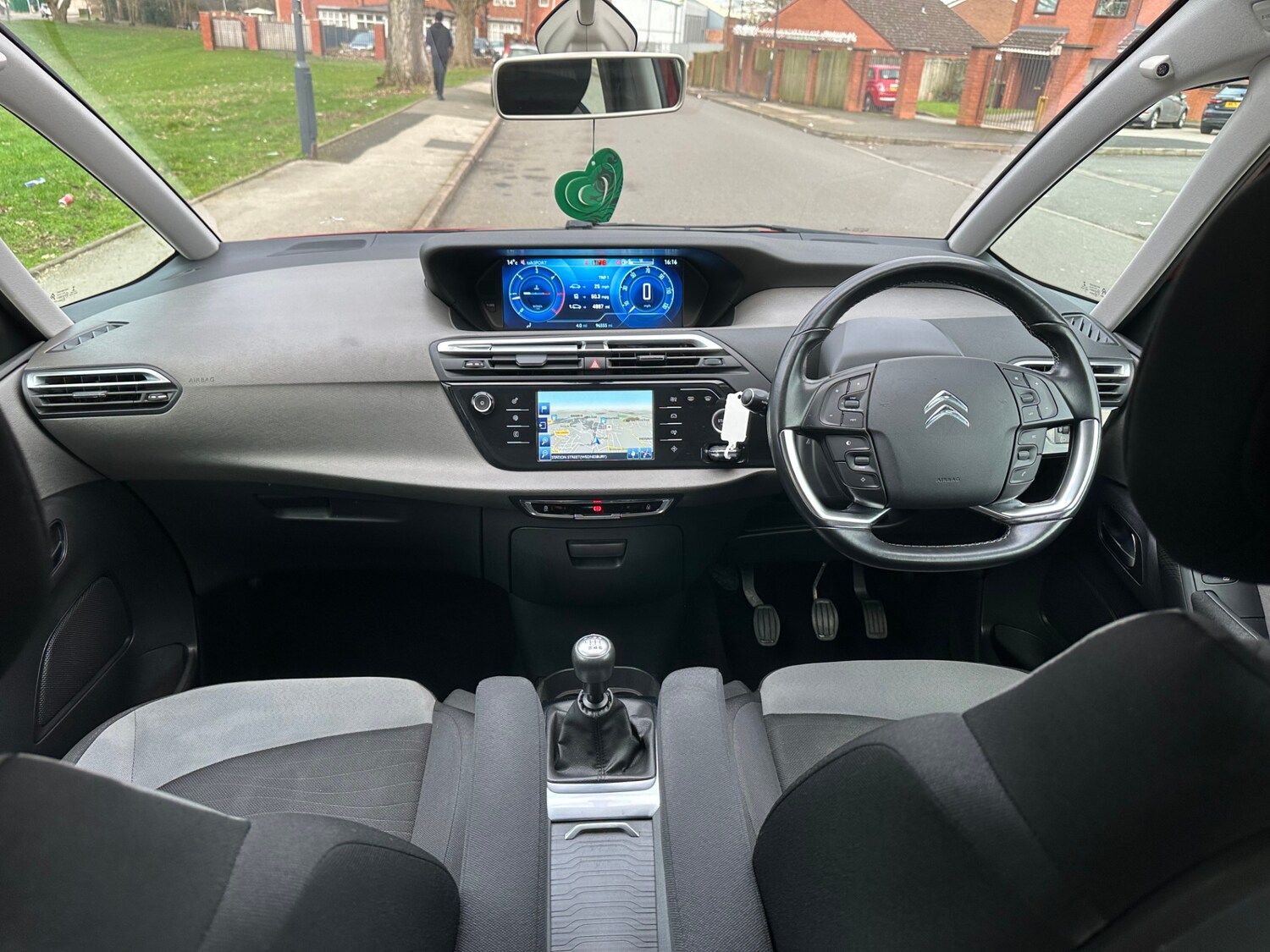 Used Citroen Grand C4 Picasso 2016 for sale - 77709197: Photo 15