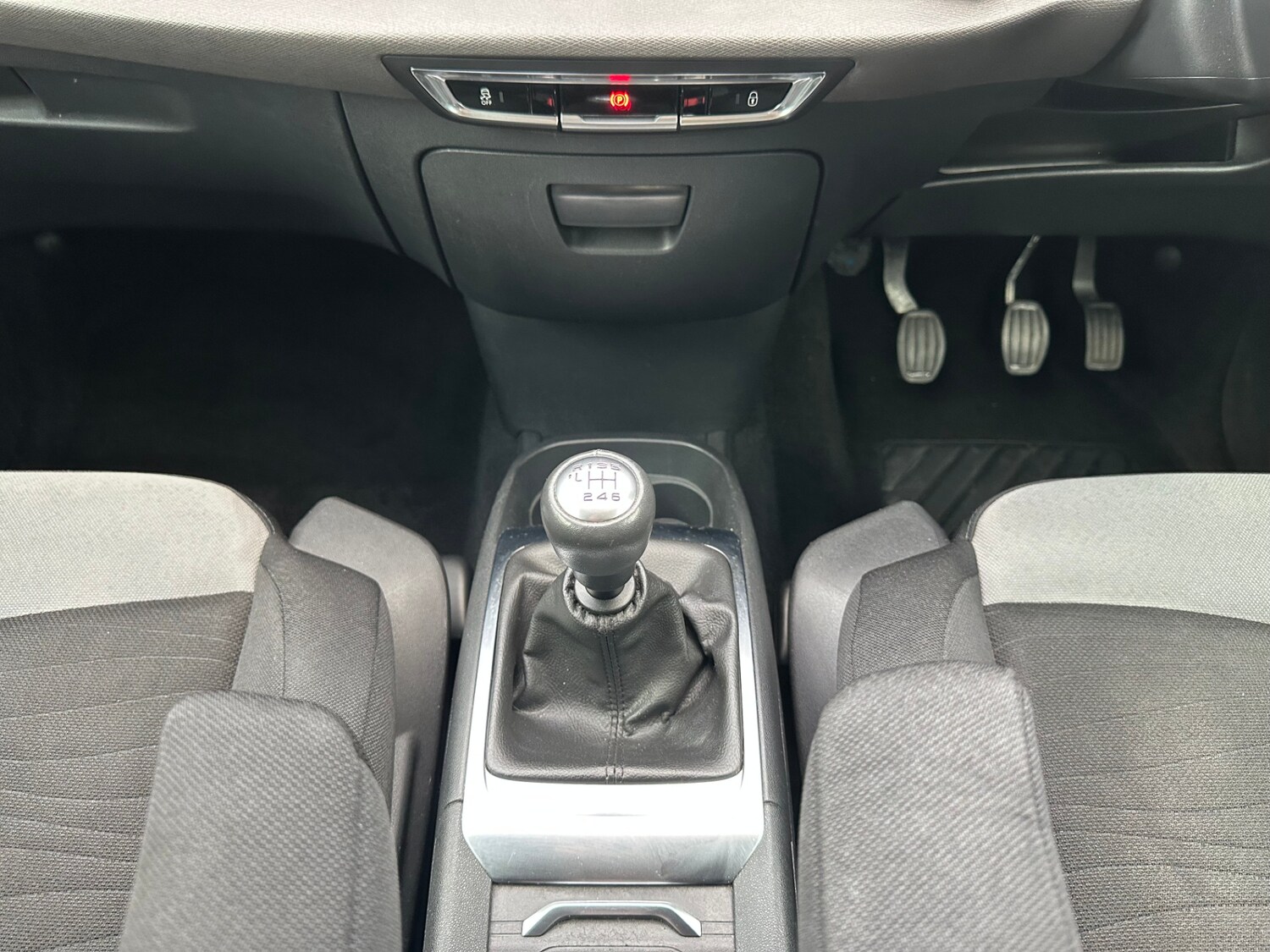 Used Citroen Grand C4 Picasso 2016 for sale - 77709197: Photo 19