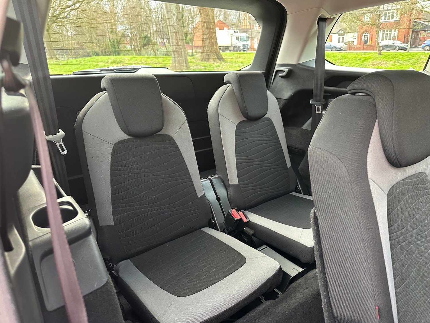 Used Citroen Grand C4 Picasso 2016 for sale - 77709197: Photo 30