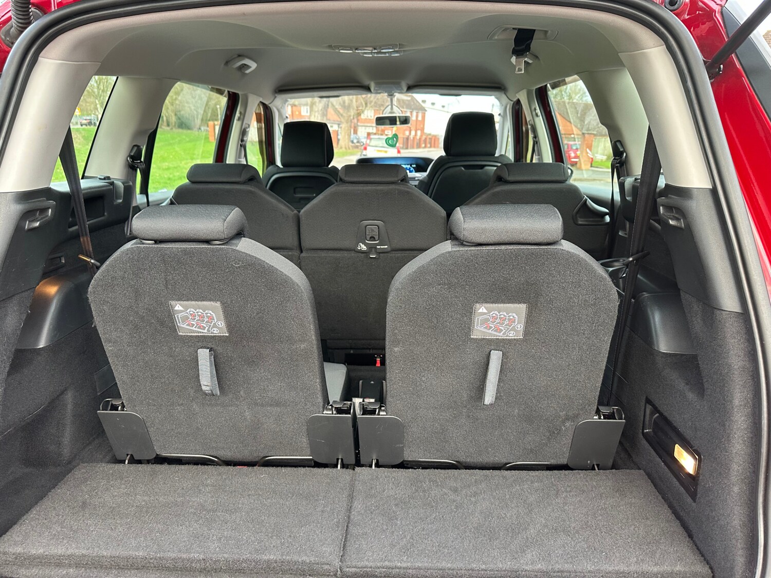 Used Citroen Grand C4 Picasso 2016 for sale - 77709197: Photo 31