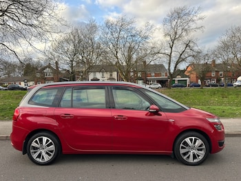 Used Citroen Grand C4 Picasso 2016 for sale - 77709197: Photo