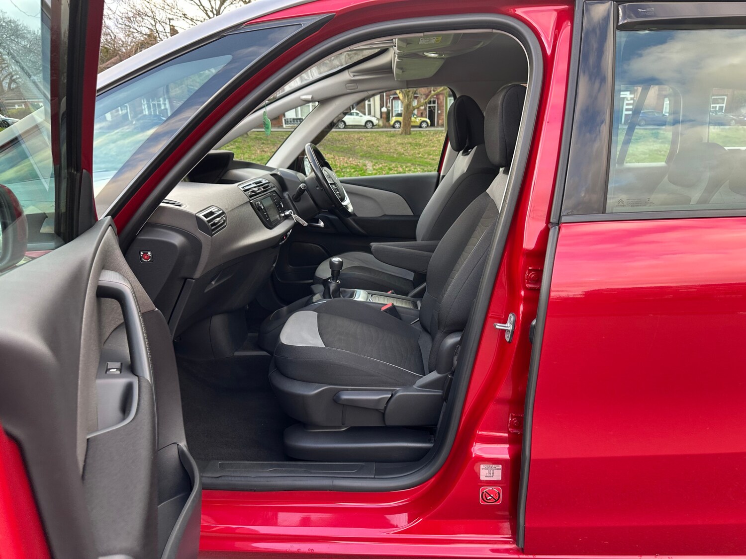 Used Citroen Grand C4 Picasso 2016 for sale - 77709197: Photo 9