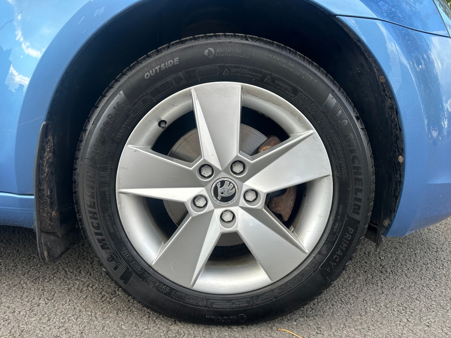 Used Skoda Octavia 2013 for sale - 76089759: Photo 34
