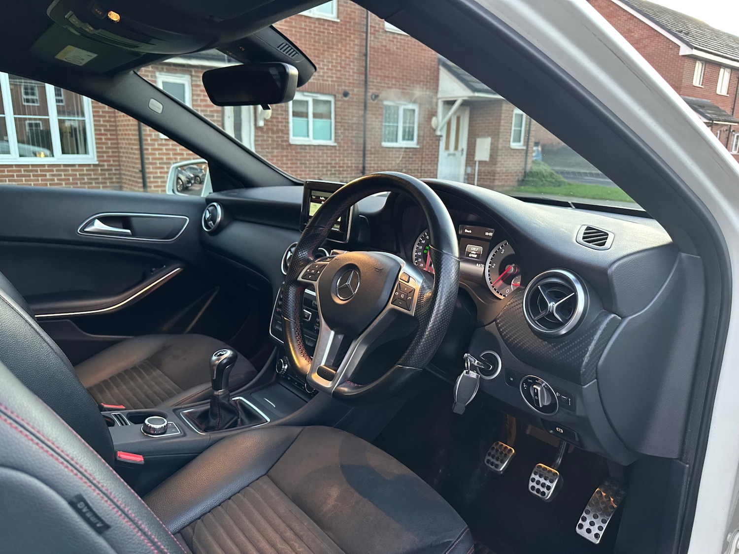 Used Mercedes-Benz A-Class 2015 for sale - 76948639: Photo 12