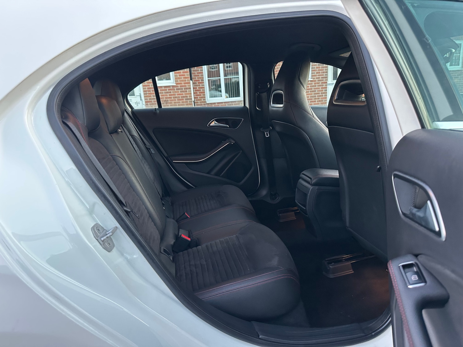 Used Mercedes-Benz A-Class 2015 for sale - 76948639: Photo 23