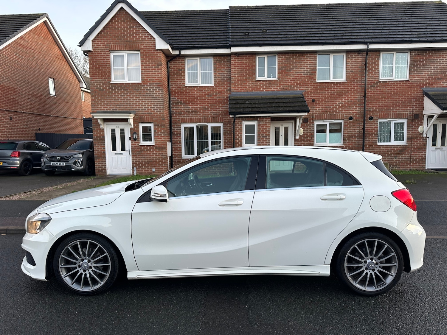 Used Mercedes-Benz A-Class 2015 for sale - 76948639: Photo 7