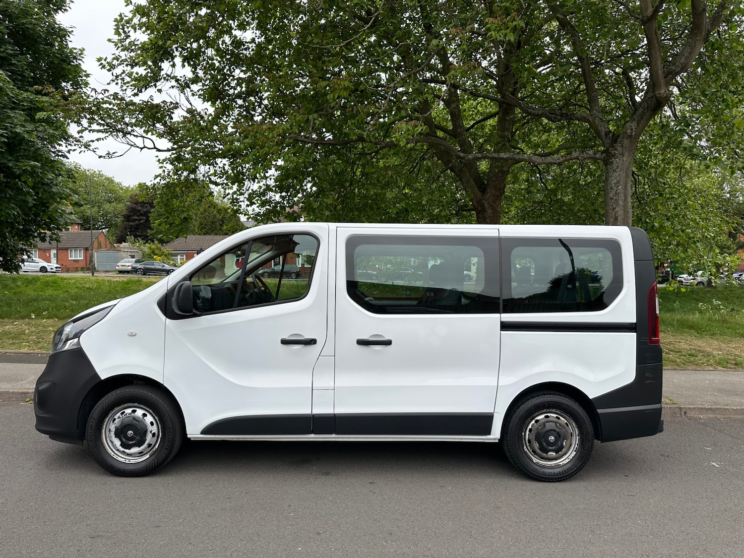 Used Vauxhall Vivaro 2016 for sale - 77095229: Photo 8