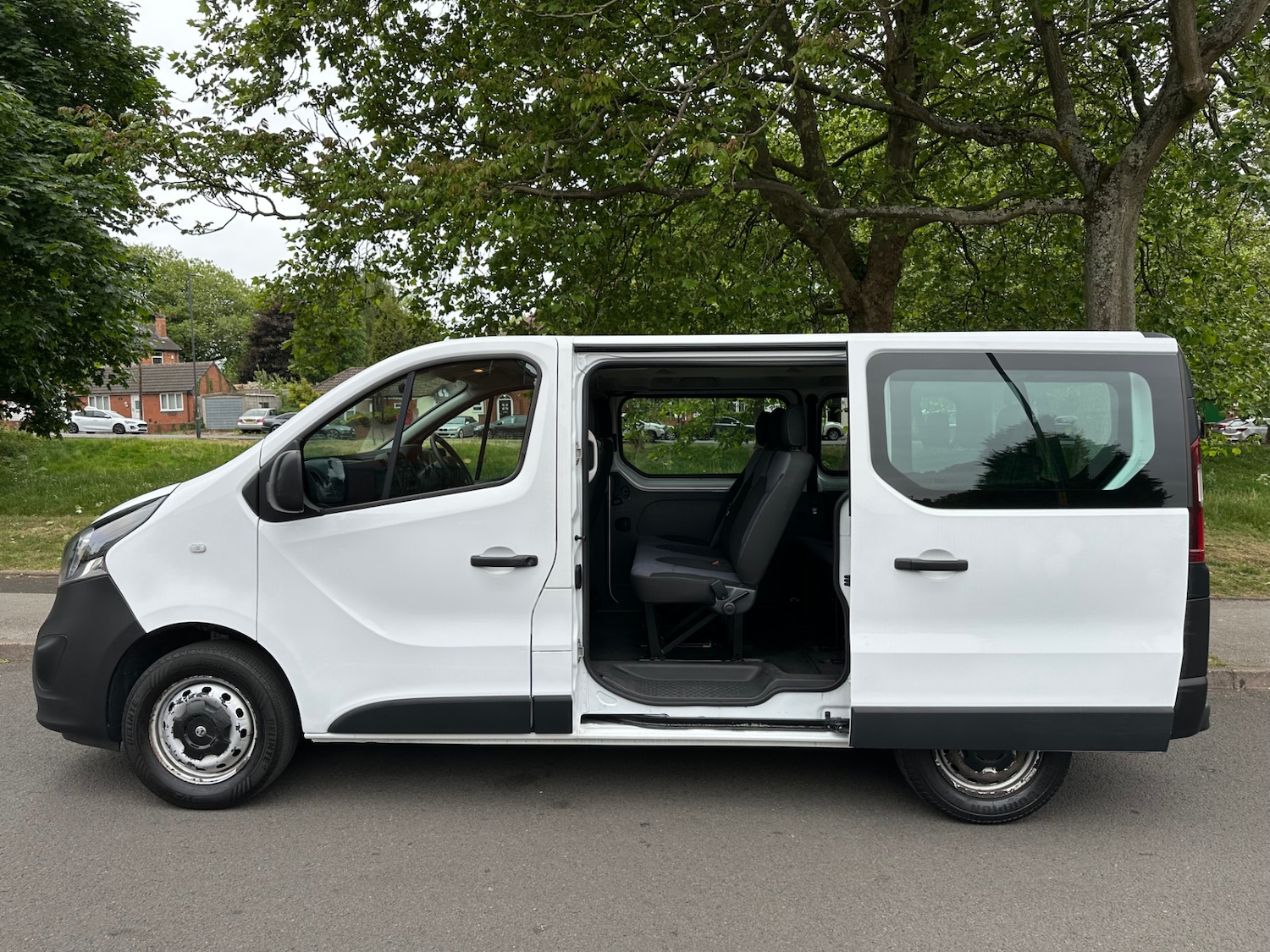 Used Vauxhall Vivaro 2016 for sale - 77095229: Photo 9