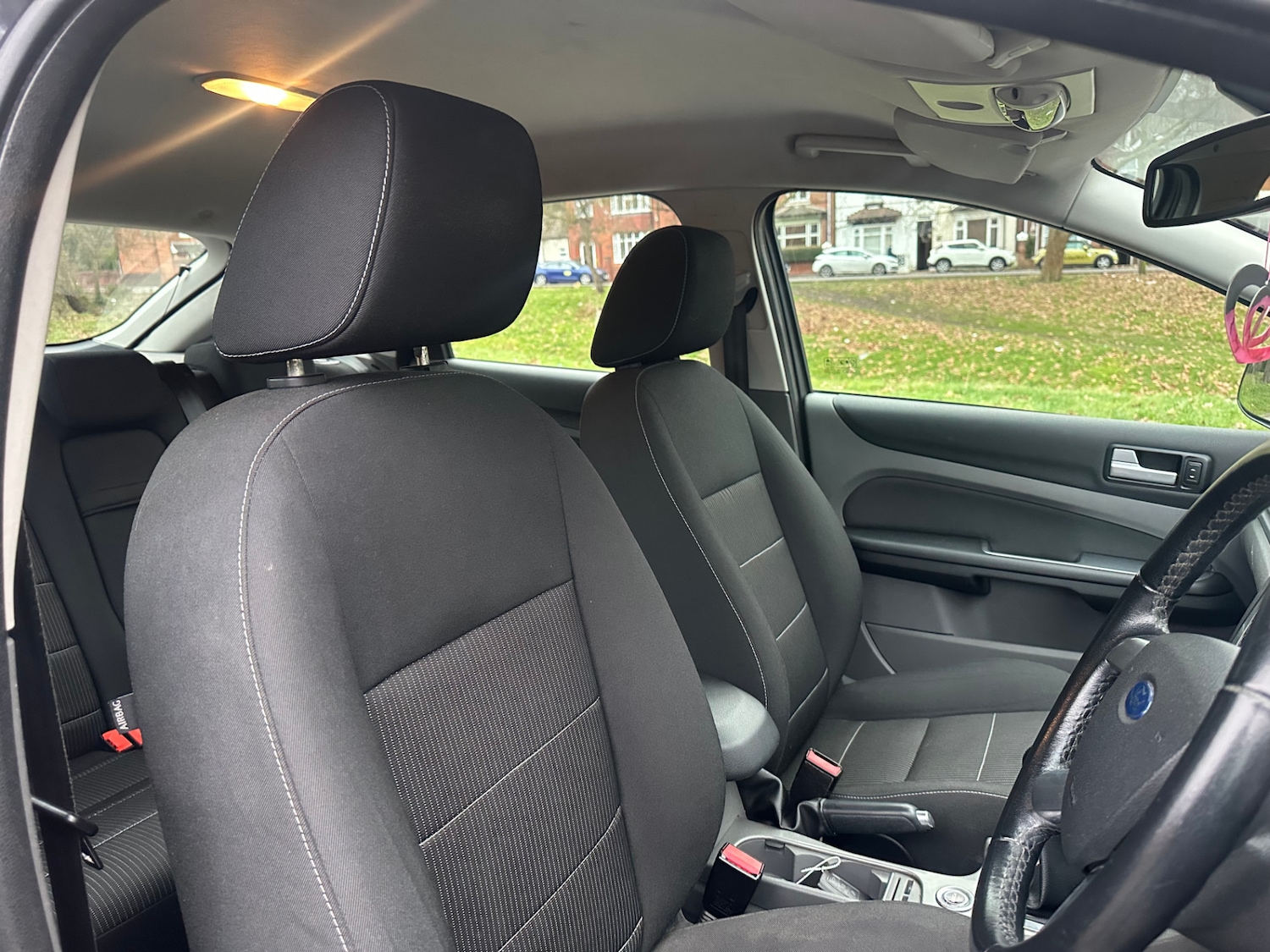 Used Ford Focus 2010 for sale - 77282763: Photo 14