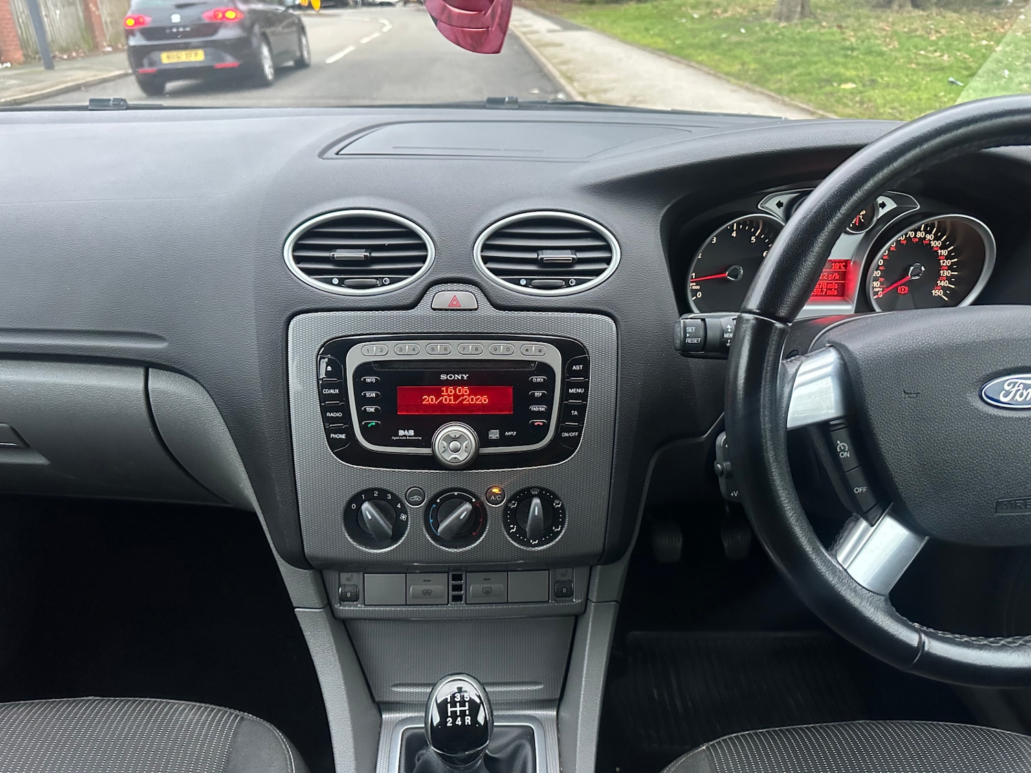 Used Ford Focus 2010 for sale - 77282763: Photo 16