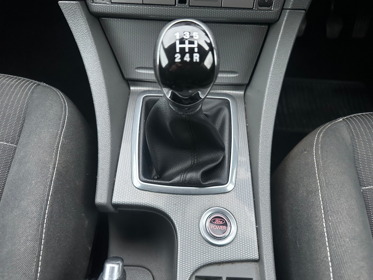 Used Ford Focus 2010 for sale - 77282763: Photo 19