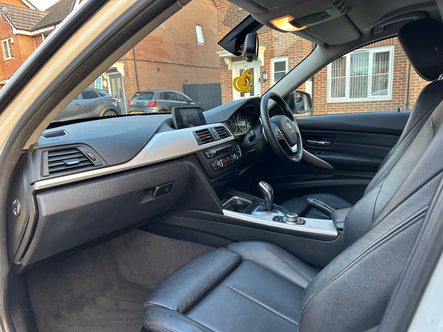 Used BMW 3 Series 2015 for sale - 76374516: Photo 11