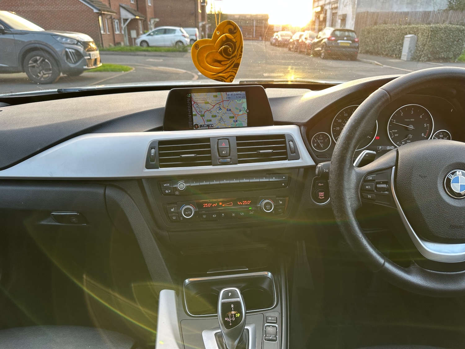 Used BMW 3 Series 2015 for sale - 76374516: Photo 16