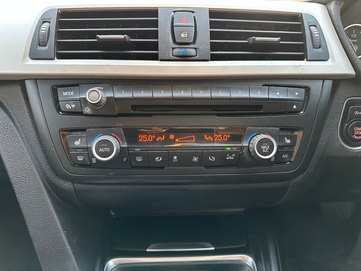 Used BMW 3 Series 2015 for sale - 76374516: Photo 19