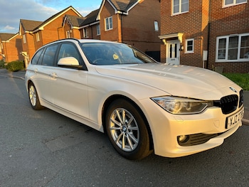 2015 - 320d EfficientDynamics Business 5dr Step Auto