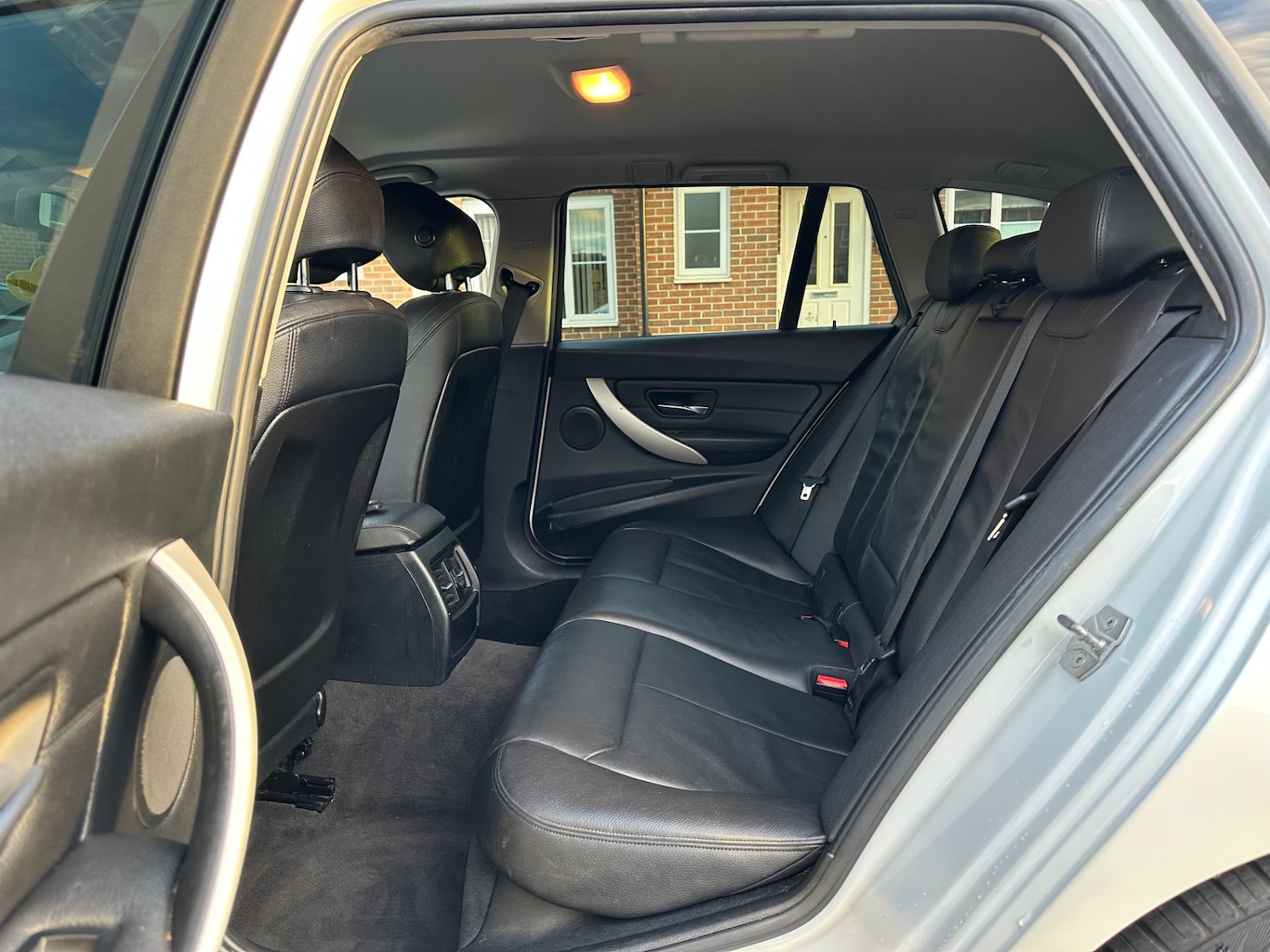 Used BMW 3 Series 2015 for sale - 76374516: Photo 24