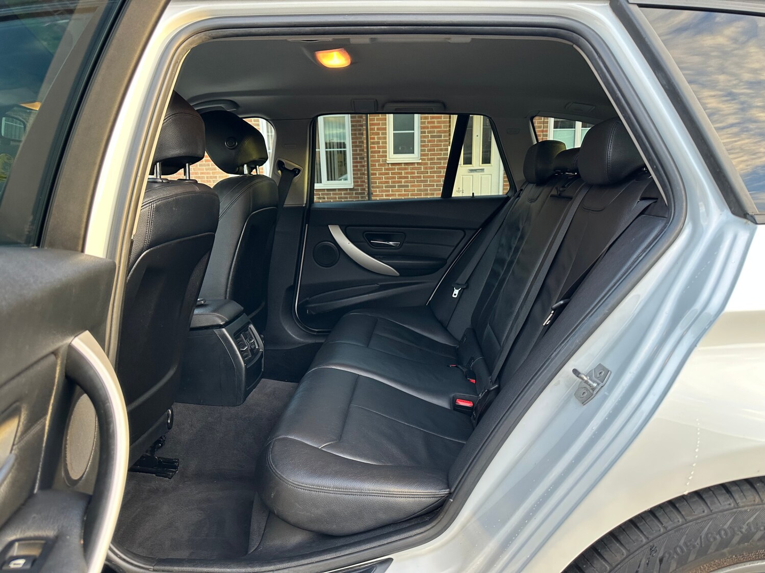 Used BMW 3 Series 2015 for sale - 76374516: Photo 26