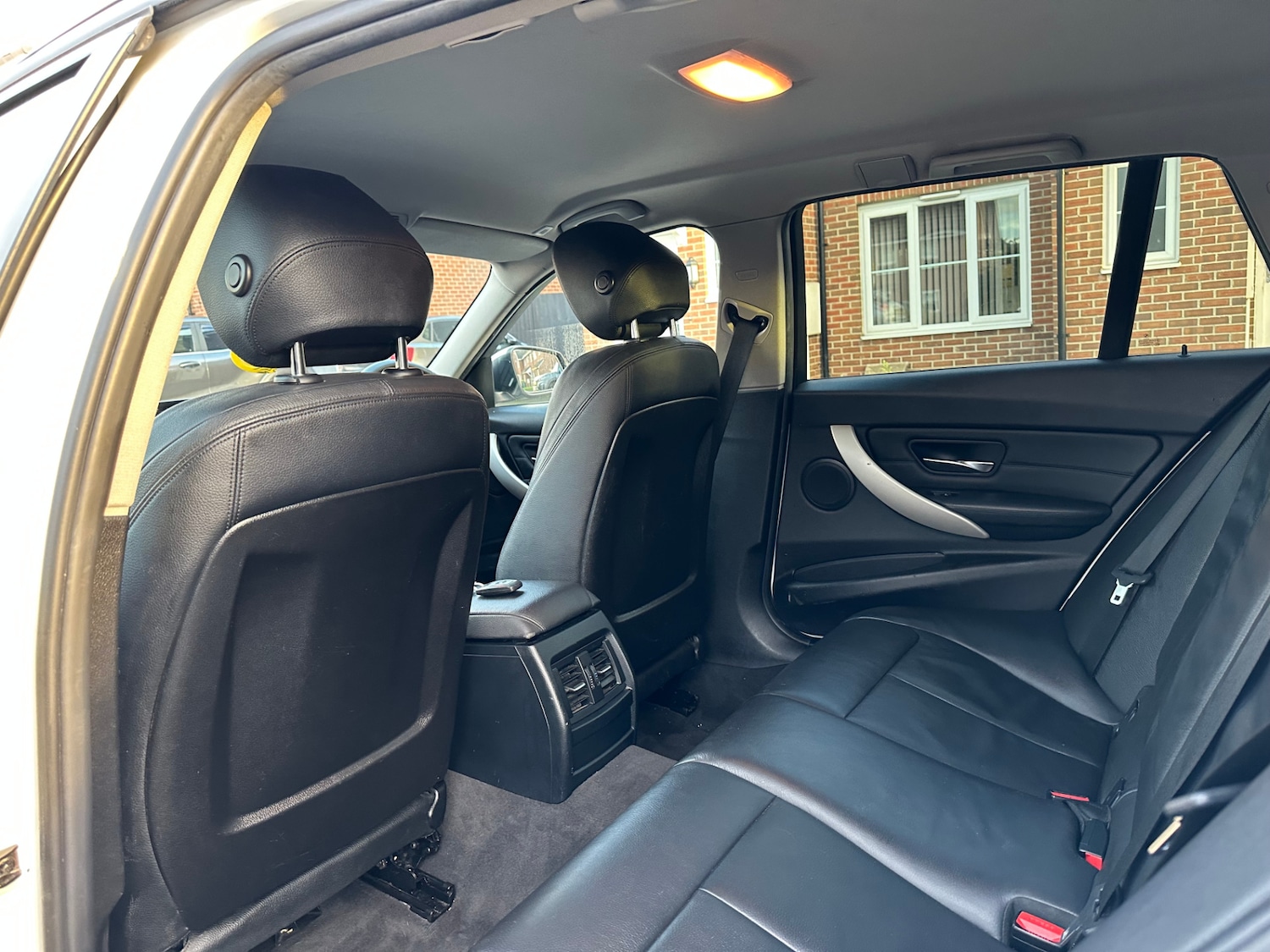 Used BMW 3 Series 2015 for sale - 76374516: Photo 28