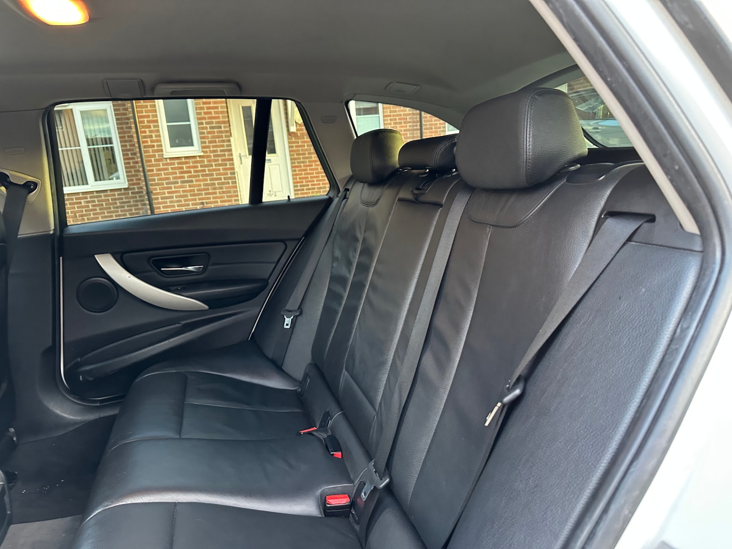 Used BMW 3 Series 2015 for sale - 76374516: Photo 30