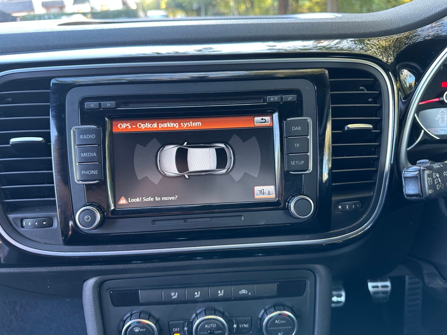 Used Volkswagen Beetle 2013 for sale - 77934219: Photo 18