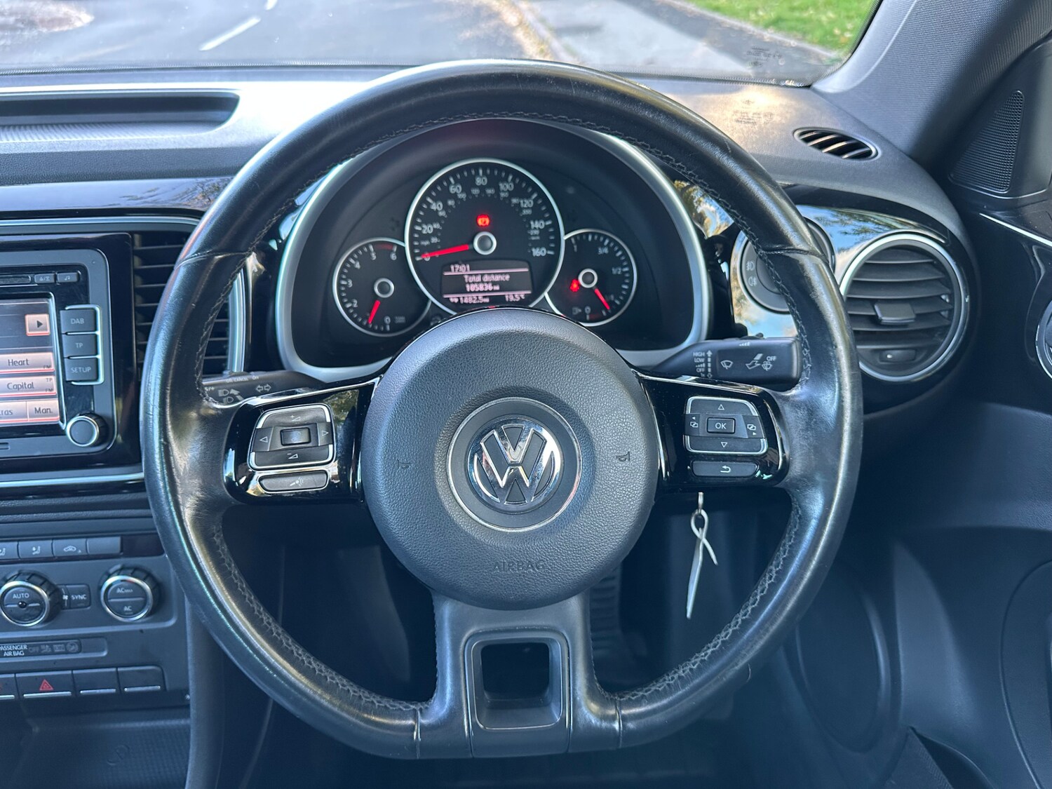 Used Volkswagen Beetle 2013 for sale - 77934219: Photo 23