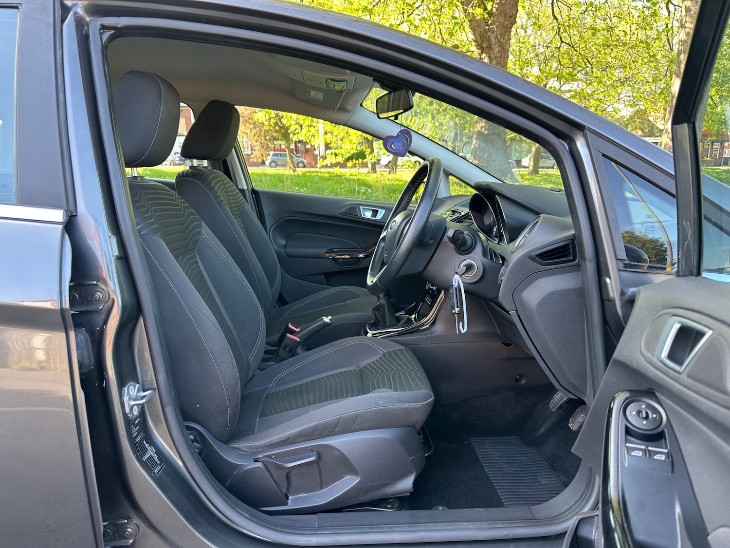 Used Ford Fiesta 2015 for sale - 76808385: Photo 10