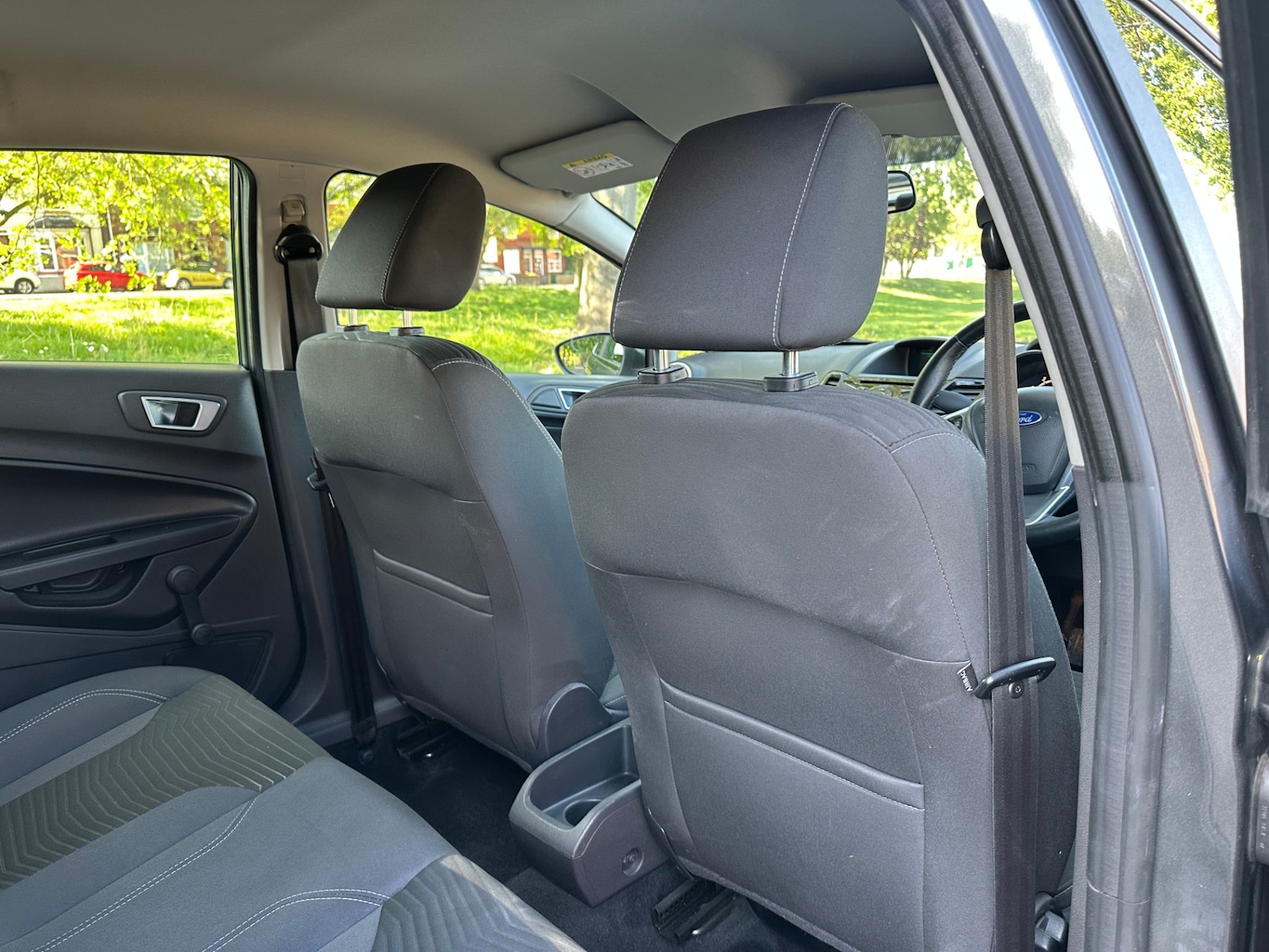 Used Ford Fiesta 2015 for sale - 76808385: Photo 29