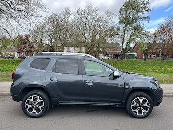 Used Dacia Duster 2019 for sale - 78281762: Photo