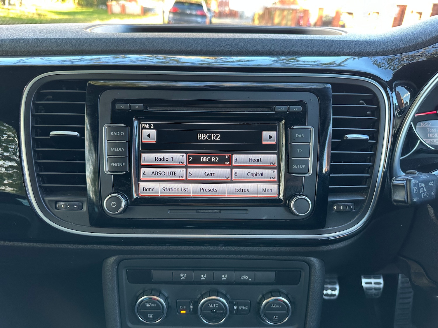 Used Volkswagen Beetle 2013 for sale - 76863687: Photo 17