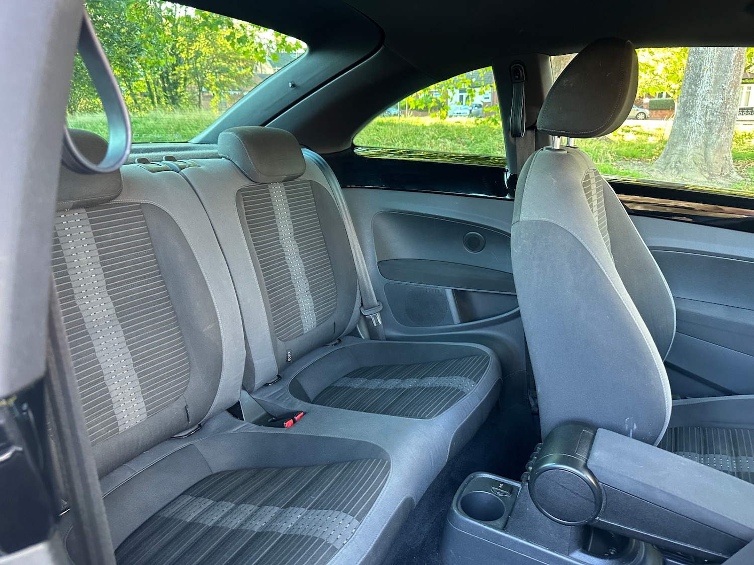 Used Volkswagen Beetle 2013 for sale - 76863687: Photo 25