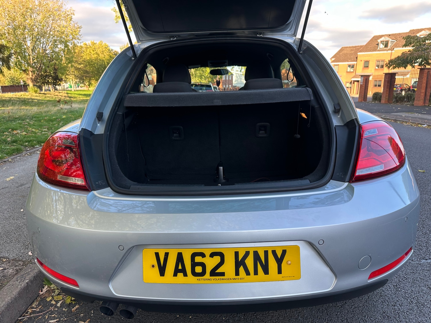 Used Volkswagen Beetle 2013 for sale - 76863687: Photo 27