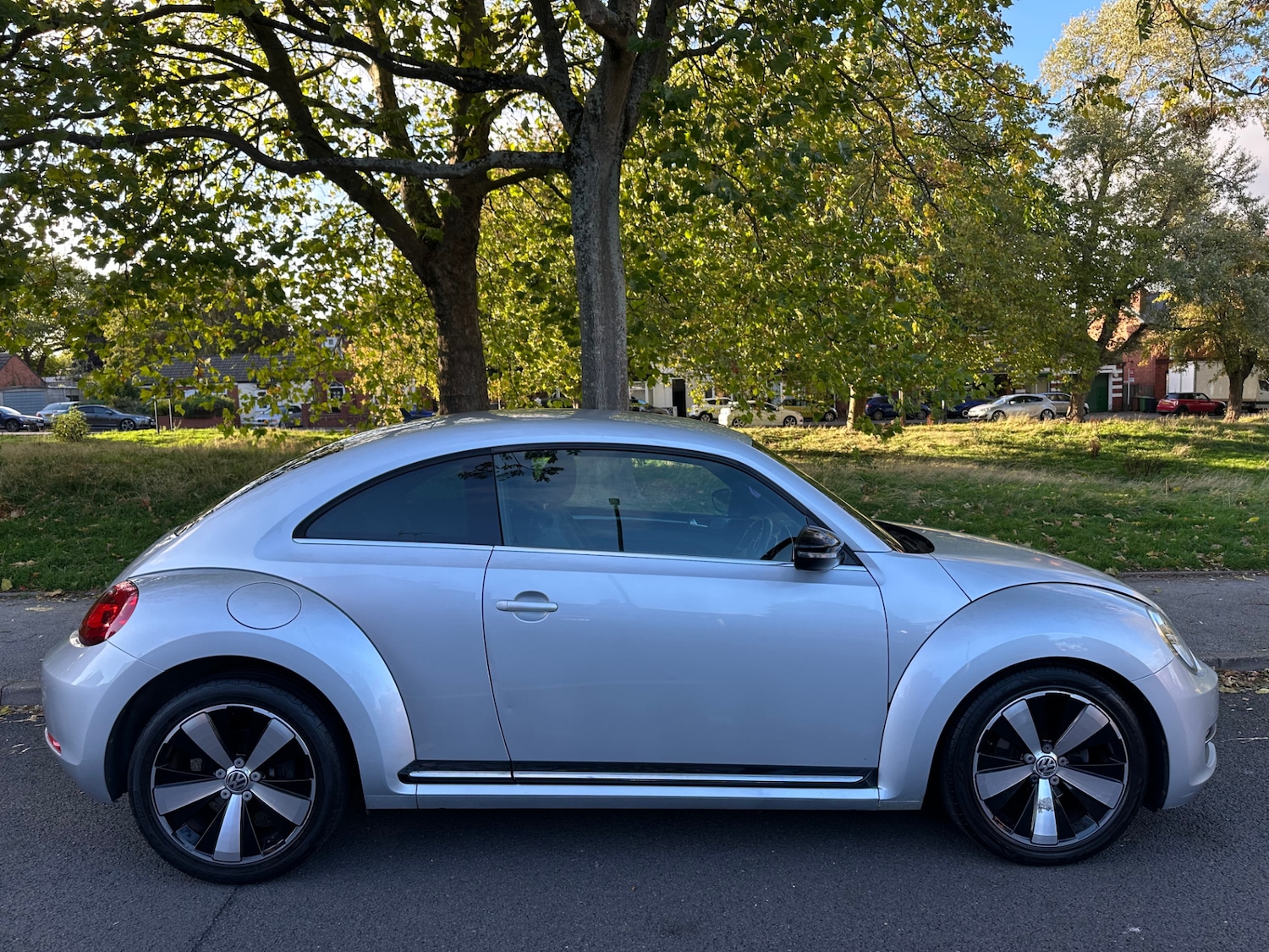 Used Volkswagen Beetle 2013 for sale - 76863687: Photo 3
