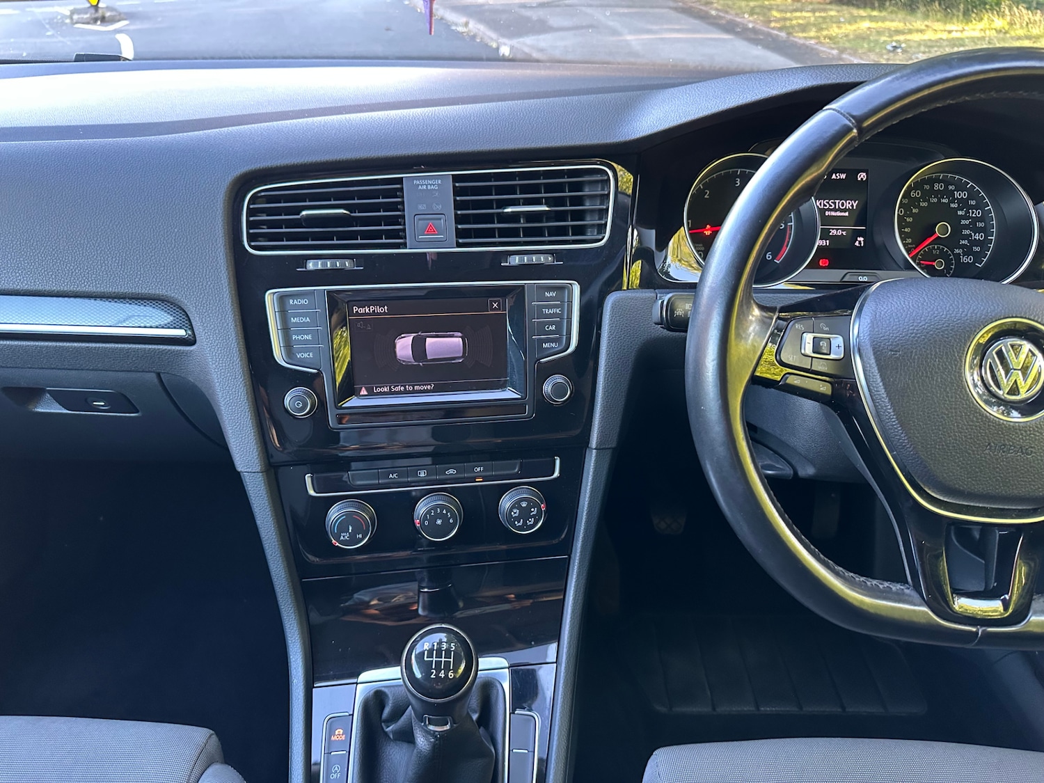 Used Volkswagen Golf 2015 for sale - 76835774: Photo 17