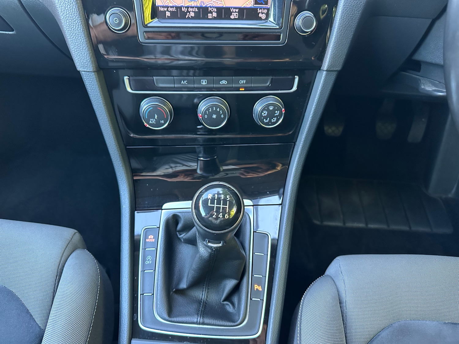 Used Volkswagen Golf 2015 for sale - 76835774: Photo 19