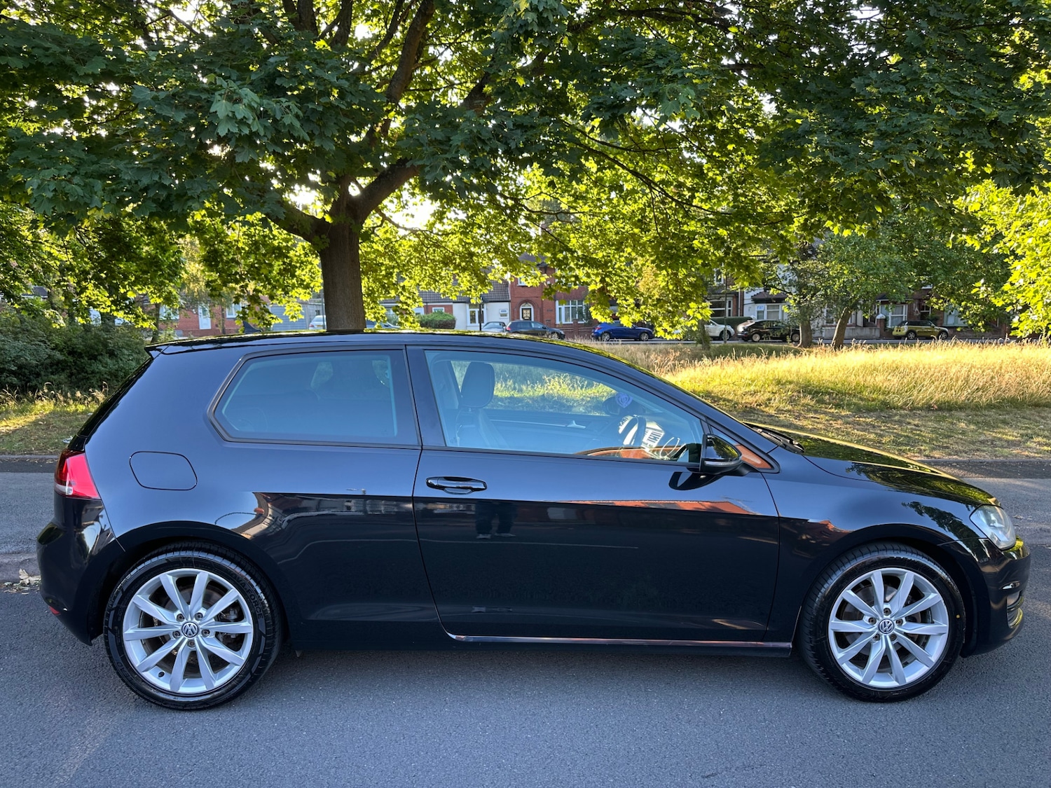 Used Volkswagen Golf 2015 for sale - 76835774: Photo 3