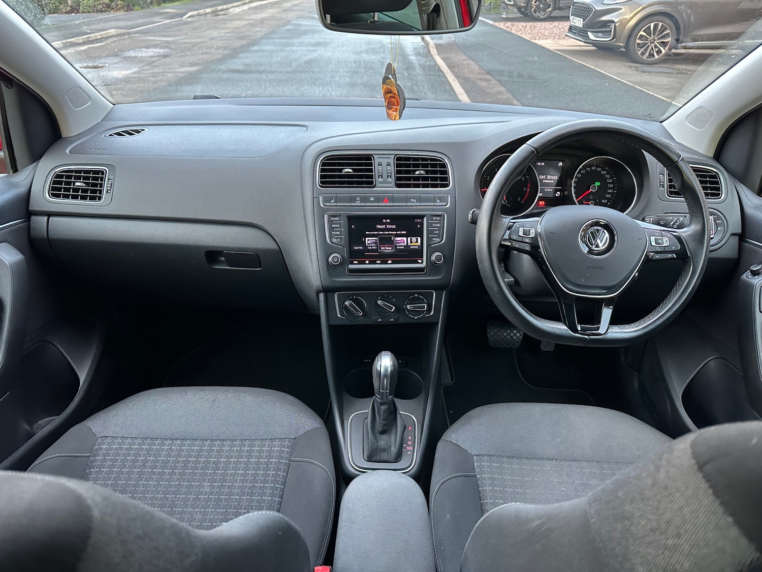 Used Volkswagen Polo 2015 for sale - 76924126: Photo 15