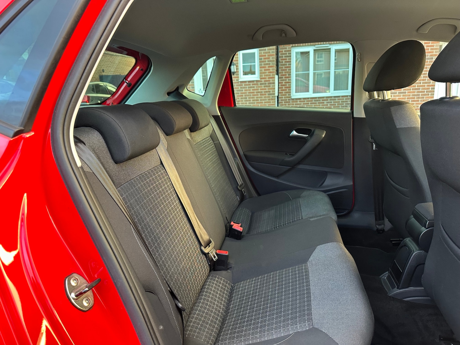 Used Volkswagen Polo 2015 for sale - 76924126: Photo 26