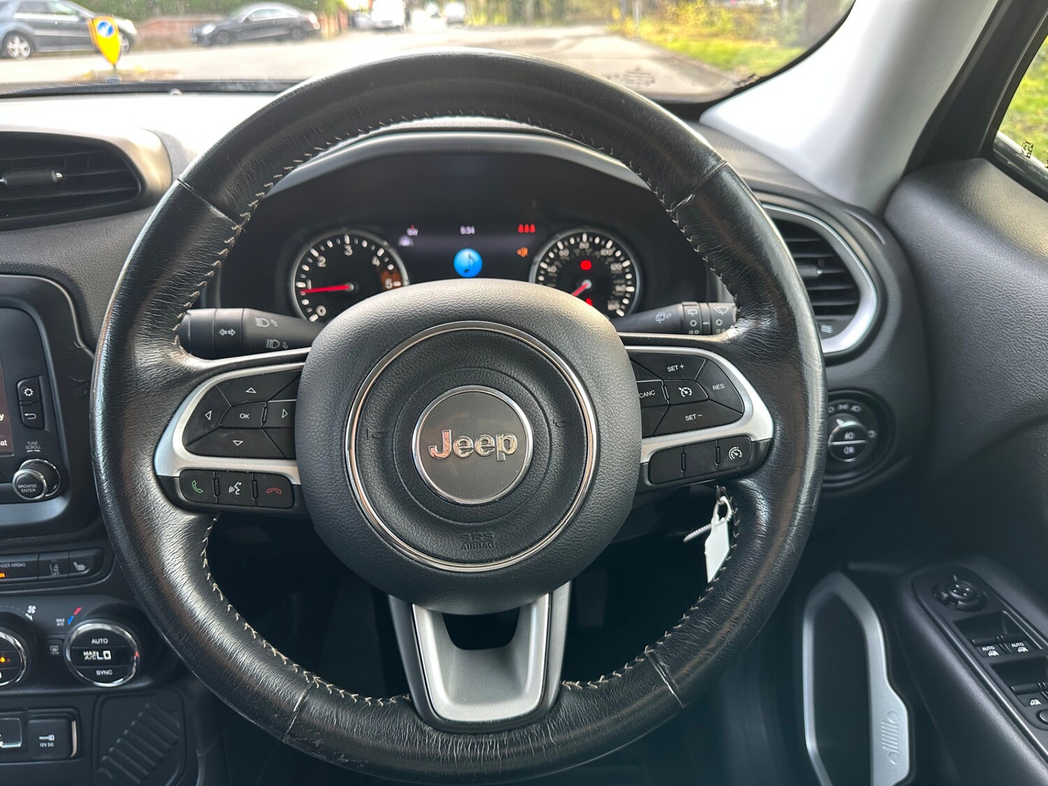 Used Jeep Renegade 2016 for sale - 78124734: Photo 24