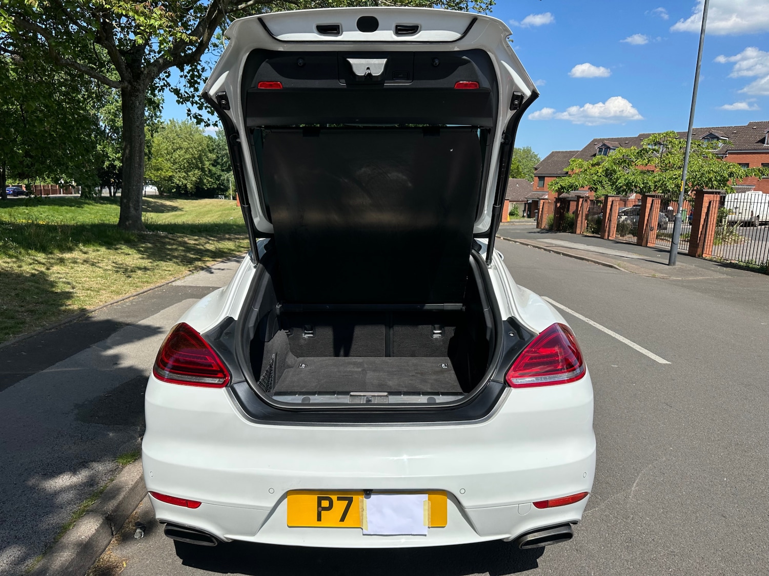 Vehicle 28