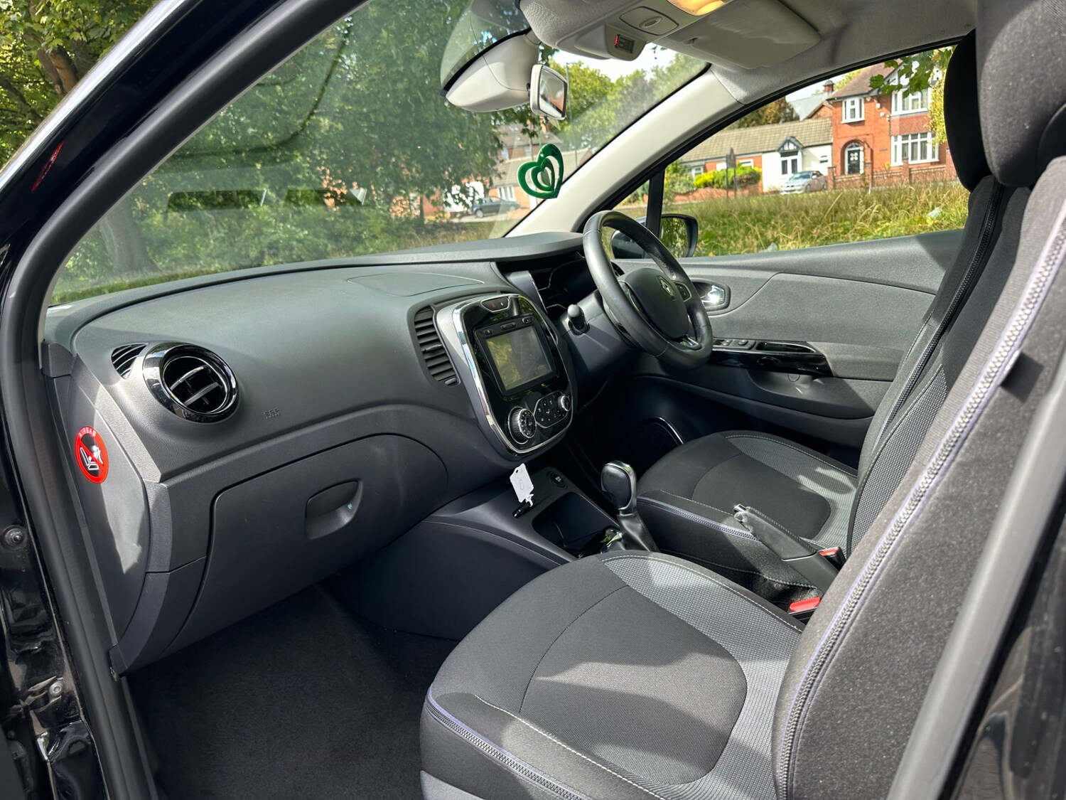 Used Renault Captur 2016 for sale - 76796636: Photo 11